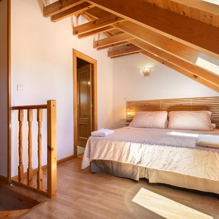 Atico Abuhardillado I Aire Acondicionado L Centrico L Garaje L Trastero I Wifi Apartment Biescas  Bagian luar foto